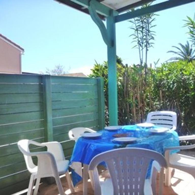 Charmante maison proche plage avec parking privé et terrasse - FR-1-387-84 - Appartamento - 5