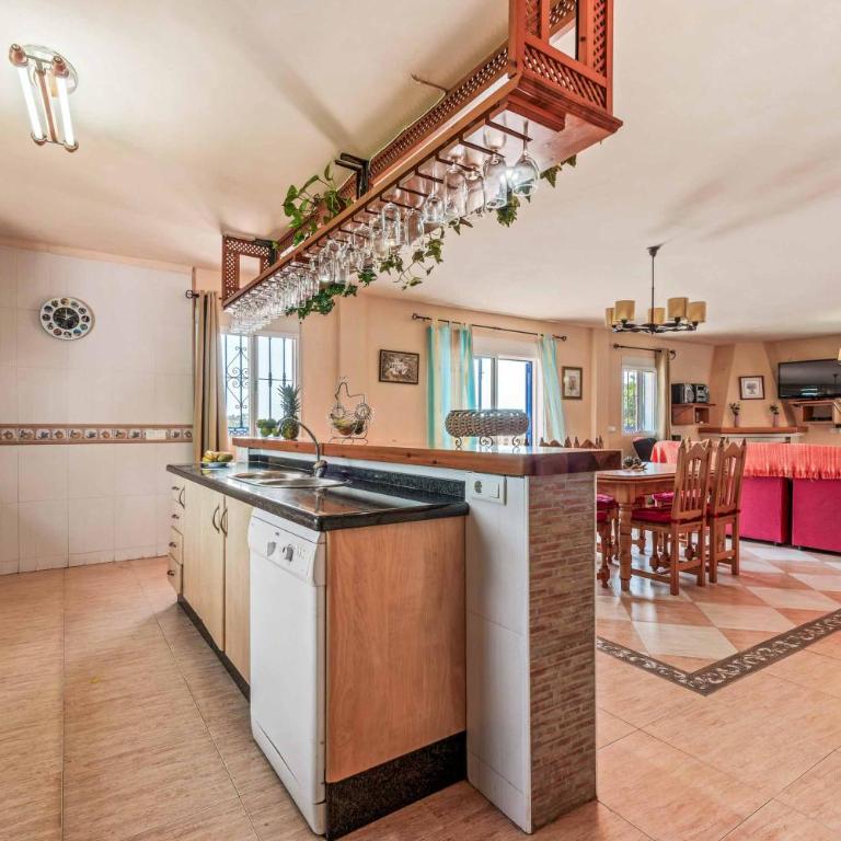 Villa Sanchez Y Rico - Villa de 4 dormitorios - 13