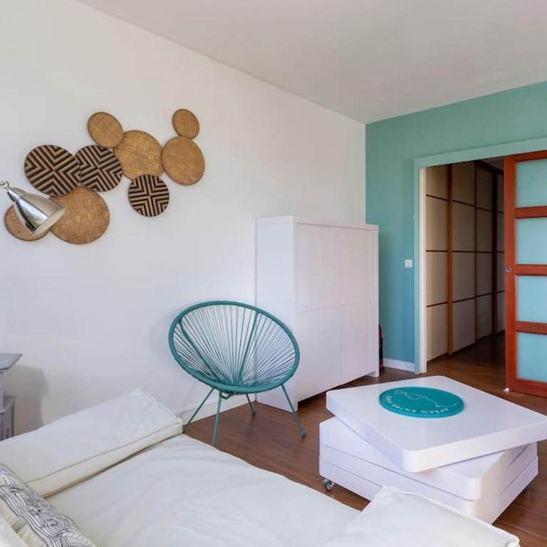 Chez Muriel - Fabuleux appartement en centre ville avec parking - One-Bedroom Apartment - 17