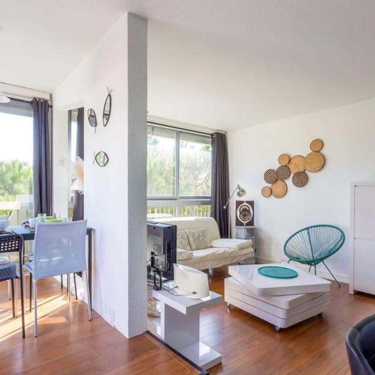 Chez Muriel - Fabuleux appartement en centre ville avec parking - One-Bedroom Apartment - 20