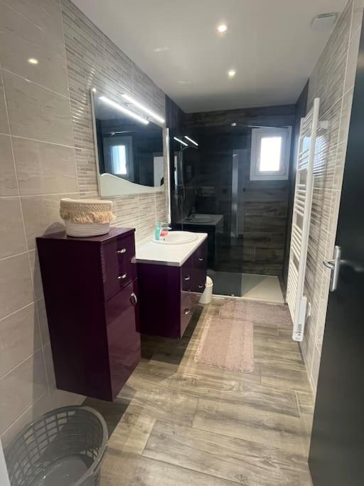 Villa avec piscine - Villa avec Piscine Privée - 15