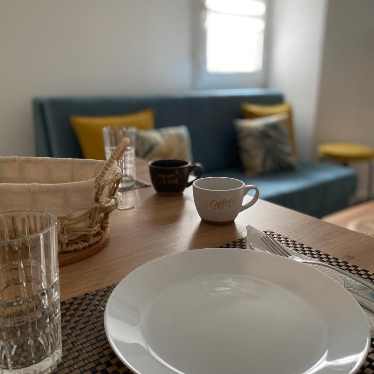 Rives du Lez - Prestige - Studio Lit King-Size avec Canapé-Lit - 13