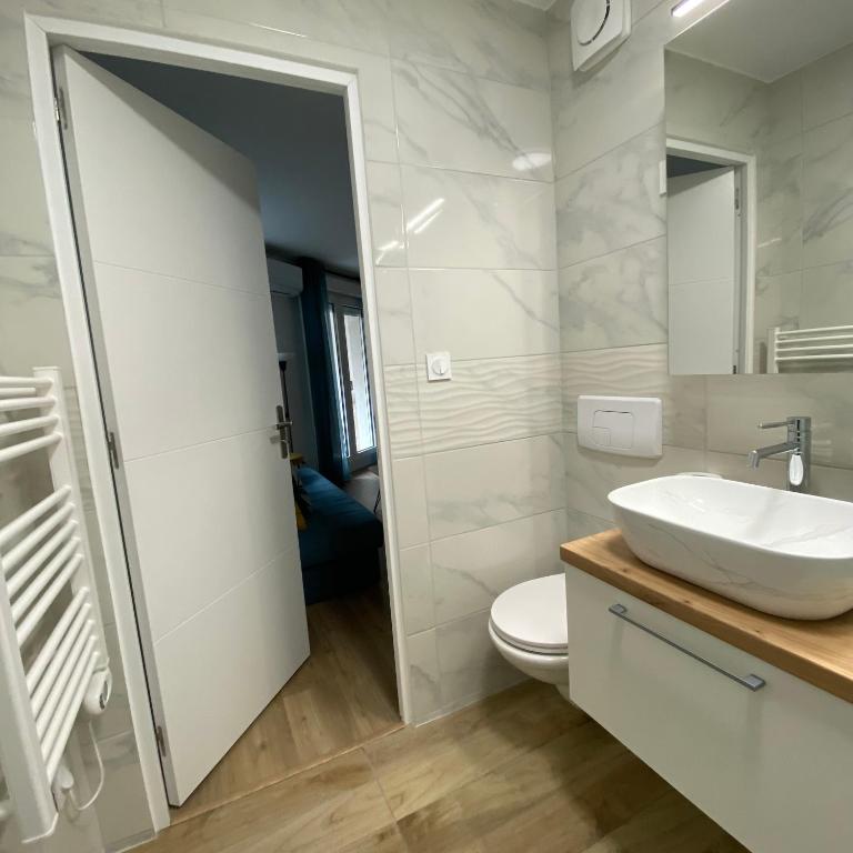 Rives du Lez - Prestige - Studio Lit King-Size avec Canapé-Lit - 25