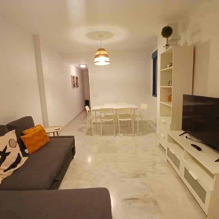 Centro y playa - Apartamento de 2 dormitorios - 2