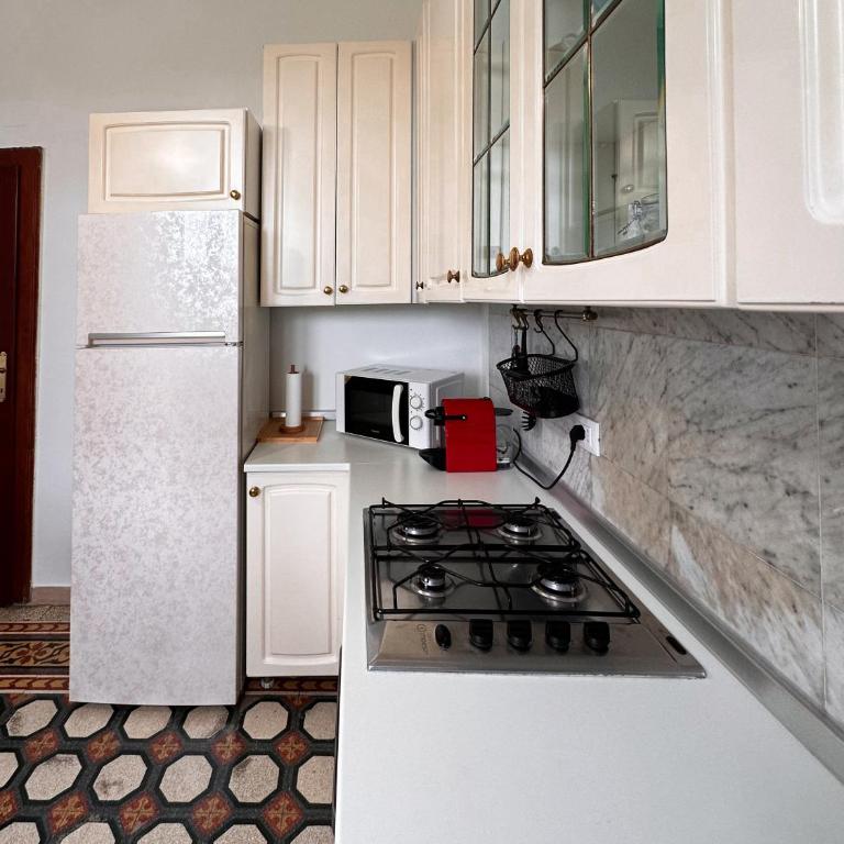 La Casa di Eli Appartamenti - Standard Apartment - 9