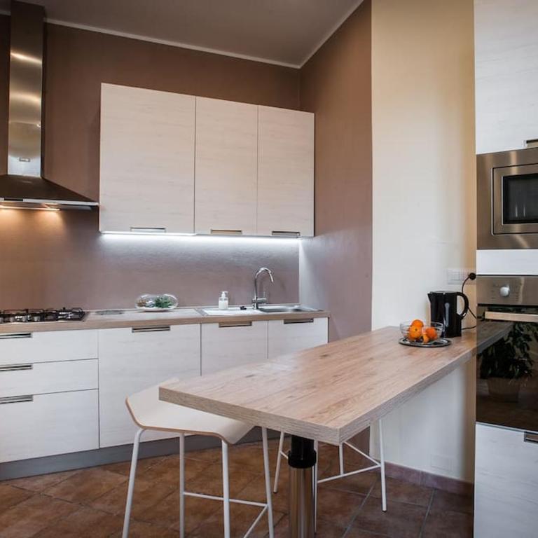 ExmA Luxury Apart Cagliari Center Reserved Parking - Appartamento - 80
