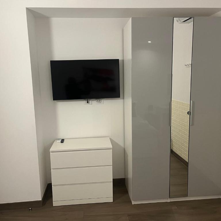 Anastasio Vatican Rooms G H - Camera Matrimoniale con Bagno Privato - 11