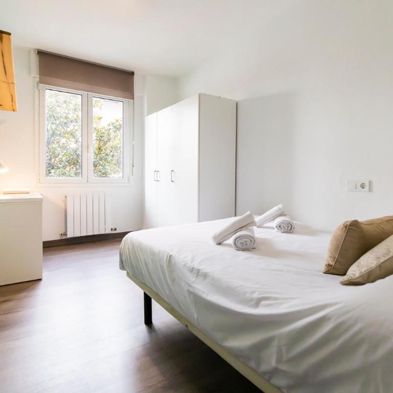 AkomodaT en apartamento luminoso junto al paseo de la ría - Two-Bedroom Apartment - 31