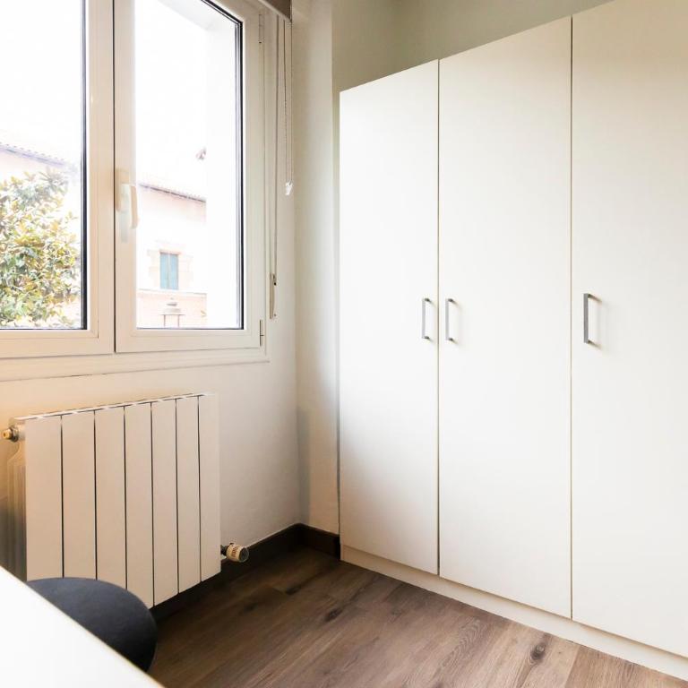 AkomodaT en apartamento luminoso junto al paseo de la ría - Two-Bedroom Apartment - 29