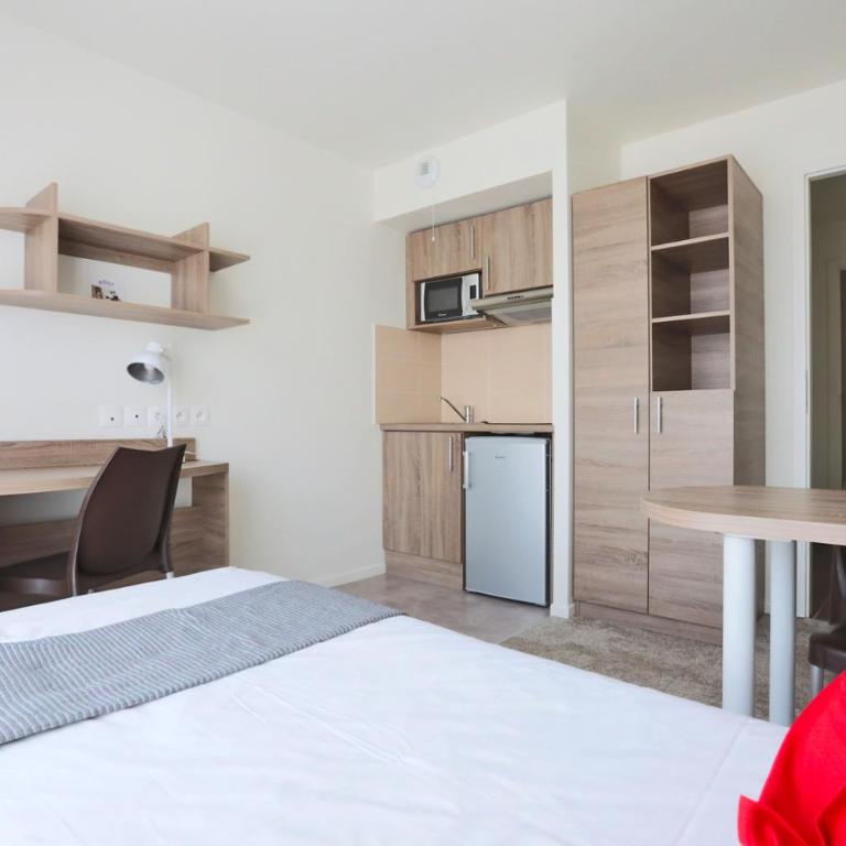 Kosy Appart'hôtels Art'&Facts - Studio-Apartment - 7