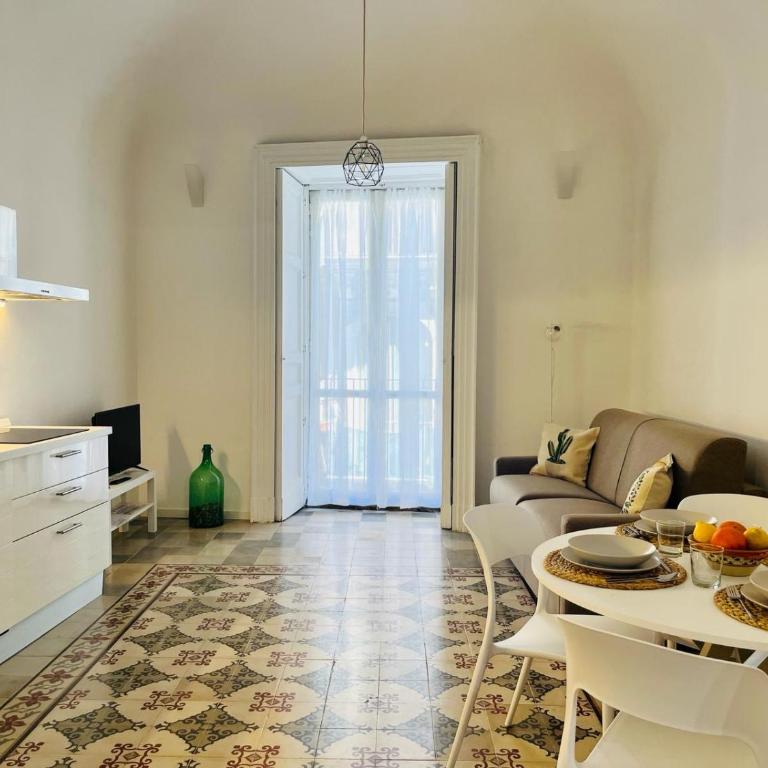 The Cement Tiles - One-Bedroom Apartment - 8