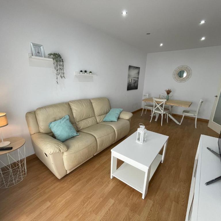 CasaMar - Apartamento de 3 dormitorios - 2