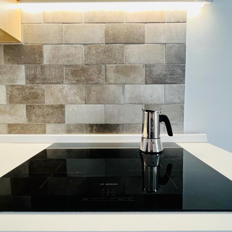 The Cement Tiles - One-Bedroom Apartment - 16