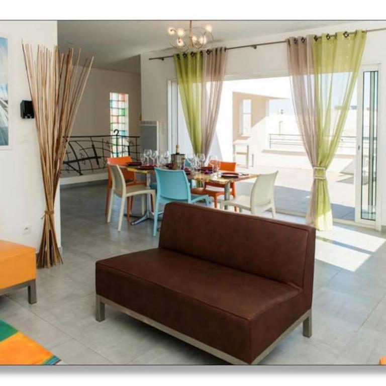 Villa St Pierre bord de mer, 6 vélos, climatisation, Jacuzzi - Villa - 15