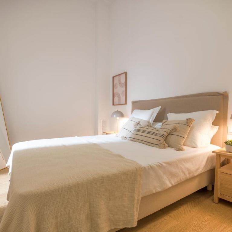 CATERINA Editorial - Two-Bedroom Apartment - 5