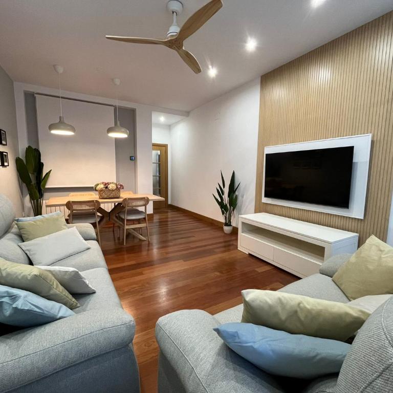 Old Town Core next to Plaza Nueva - Apartamento Superior con 3 dormitorios - 24