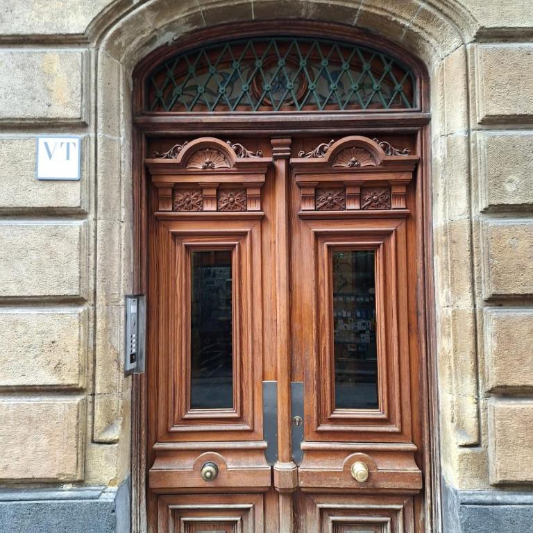 Old Town Core next to Plaza Nueva - Apartamento Superior con 3 dormitorios - 33