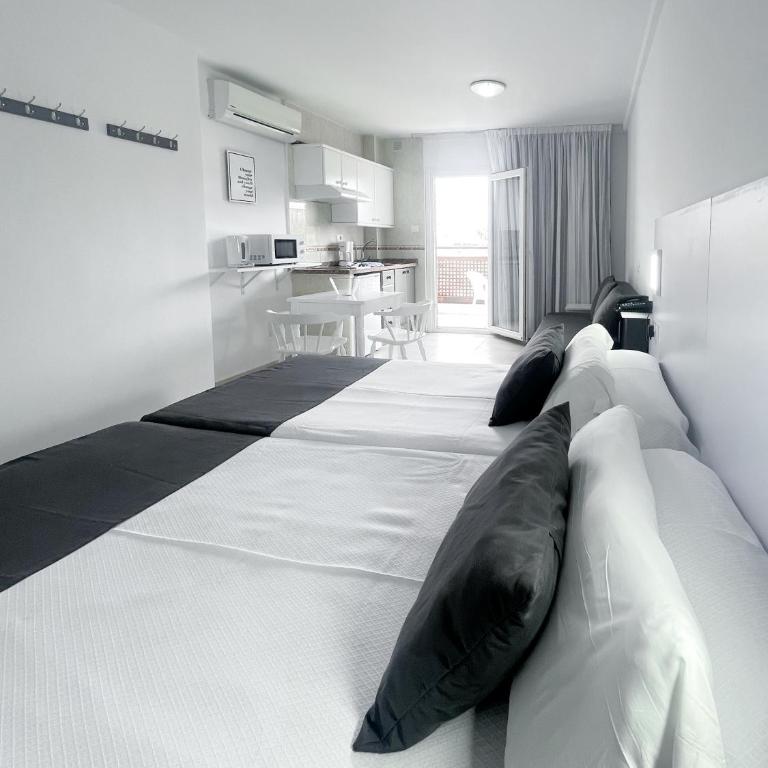 Apartamentos Pez Azul - Estudio Estándar - 3