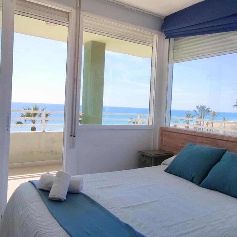 Baix Maestrat - Apartamento en 1ª línea de playa - Apartamento de 2 dormitorios - 9