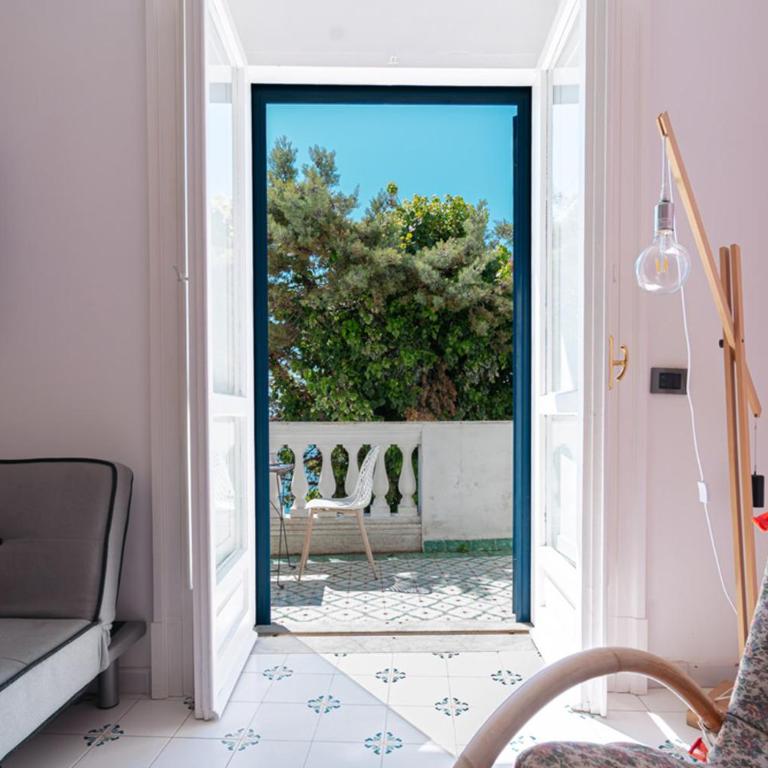 Casa Flora - Camera Matrimoniale Deluxe con Balcone e Vista Mare - 5