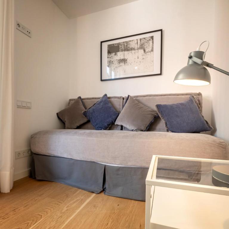 CATERINA Editorial - One-Bedroom Deluxe Apartment - 9
