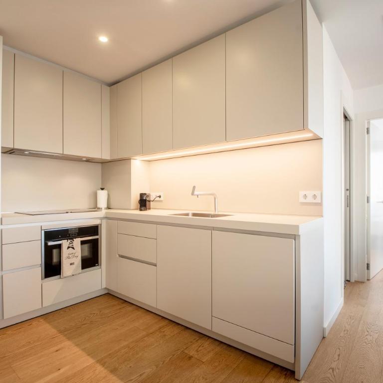 CATERINA Editorial - One-Bedroom Deluxe Apartment - 10