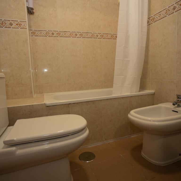 Naim Guest House Nerja - Habitación Doble Deluxe con balcón - 19