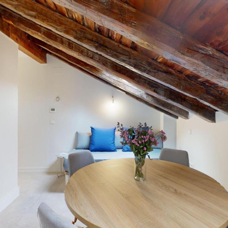 Santa Cruz - Triple Room with Private Bathroom - 19