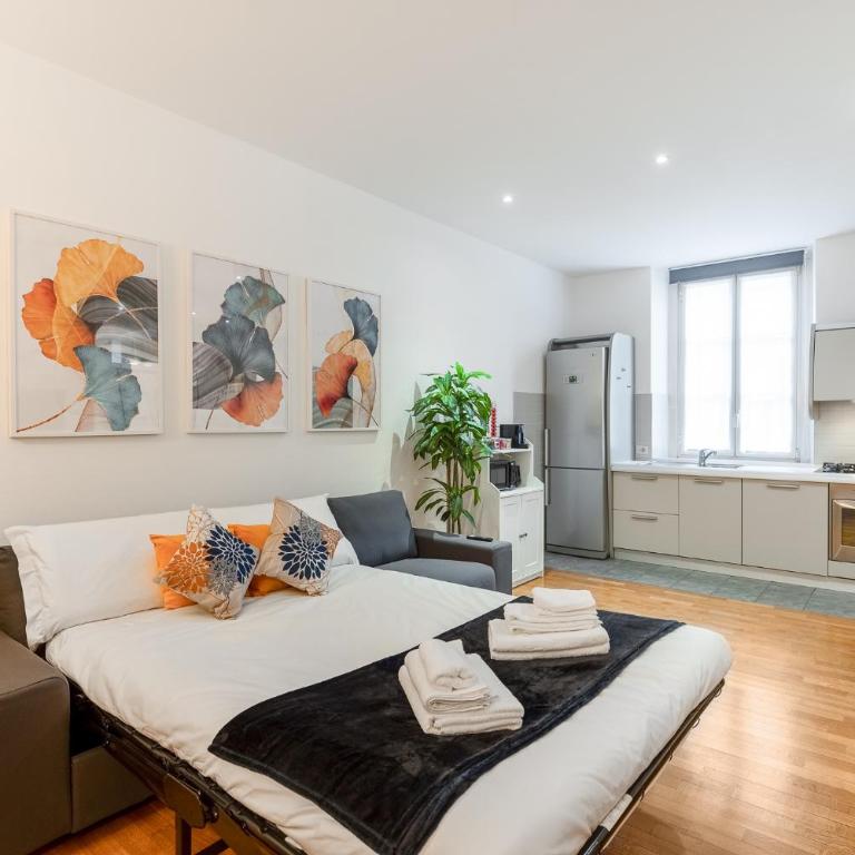 "Suite Elegance Brera" - Appartamento con 2 Camere da Letto - 13