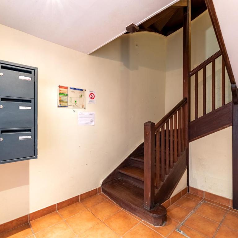 "Hinkley" Centre ville Place de parking privé - Appartement 1 Chambre - 26