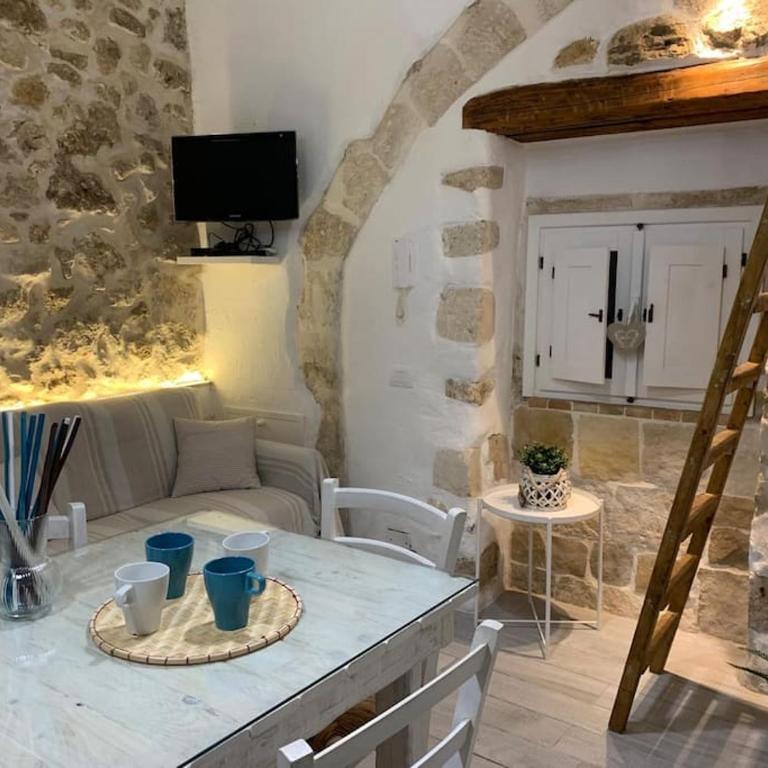 La Casa di Marta - Appartamento con 1 Camera da Letto - 10