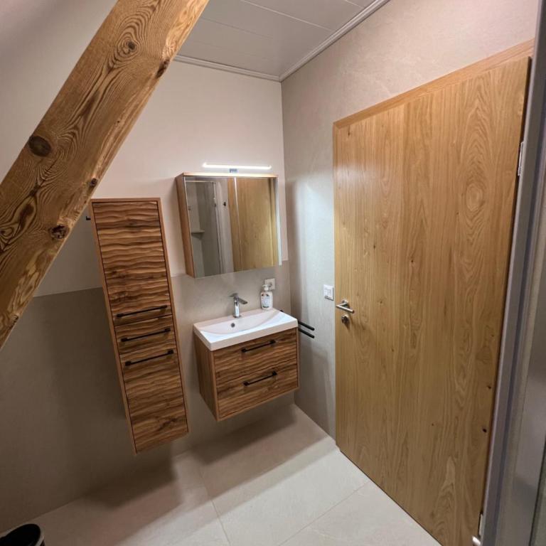 Sonnenschein Appartement- und Ferienhaus mit Stadel und Terrasse - Studio-Apartment - 23