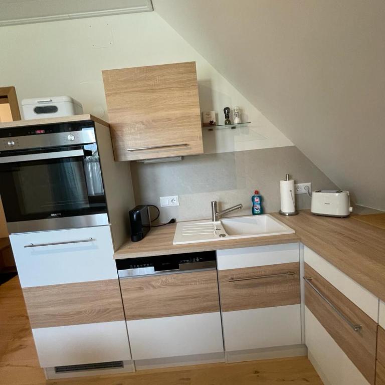 Sonnenschein Appartement- und Ferienhaus mit Stadel und Terrasse - Studio-Apartment - 24