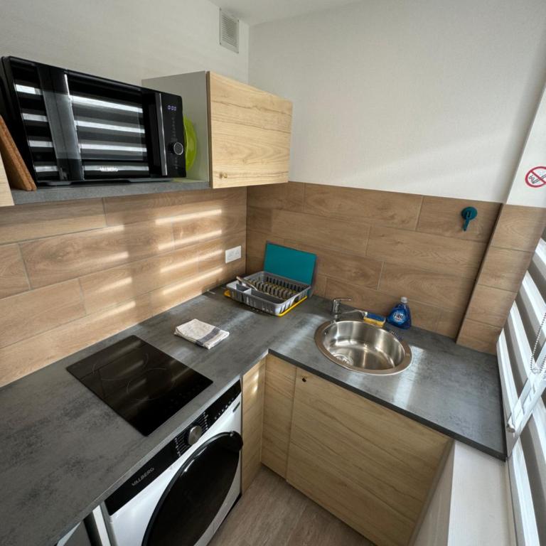 Studio calme à 15min du centre - Appartamento con 1 Camera da Letto - 2