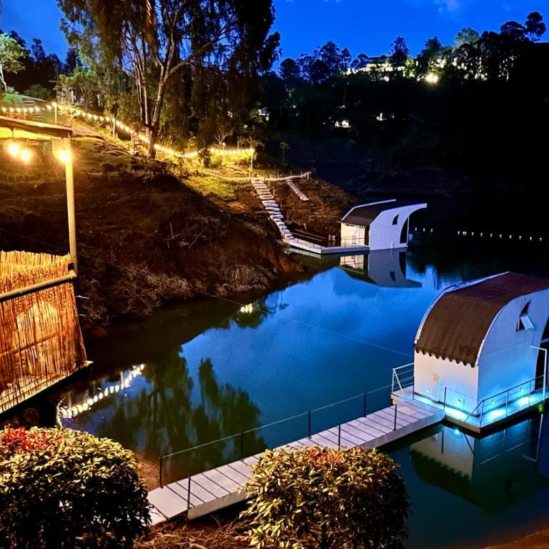 Casa Flotante La Trinidad - Double Room with Lake View - 22