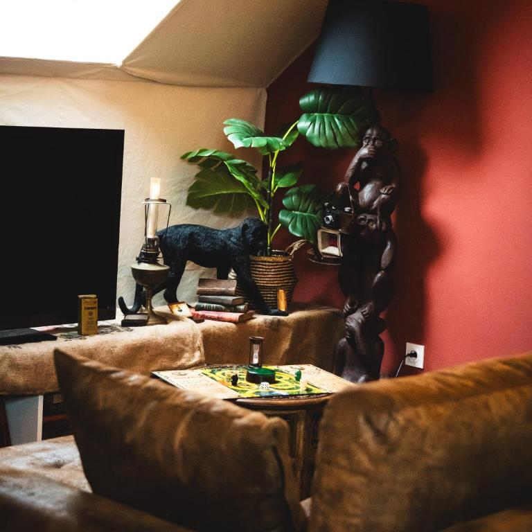 L'Insolite, expérience safari chic à Saumur - Appartement 1 Chambre - 19