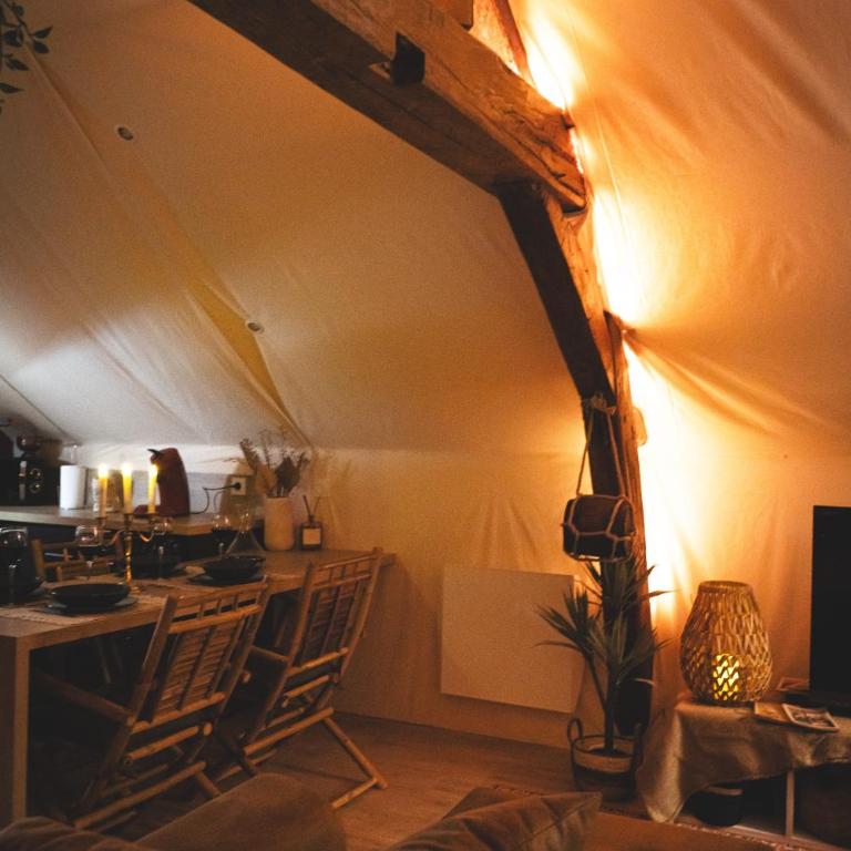 L'Insolite, expérience safari chic à Saumur - Appartement 1 Chambre - 11