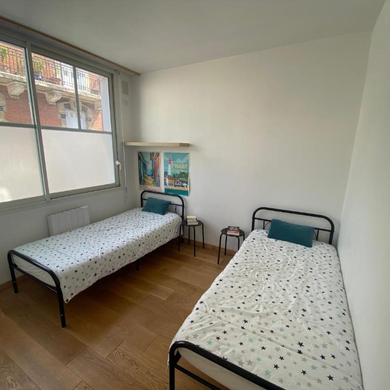 **Arcachon Centre: T3 Moderne avec Terrasse, Proche Plage et Commerces pour 4 Personnes** - FR-1-420-112 - Apartment - 9