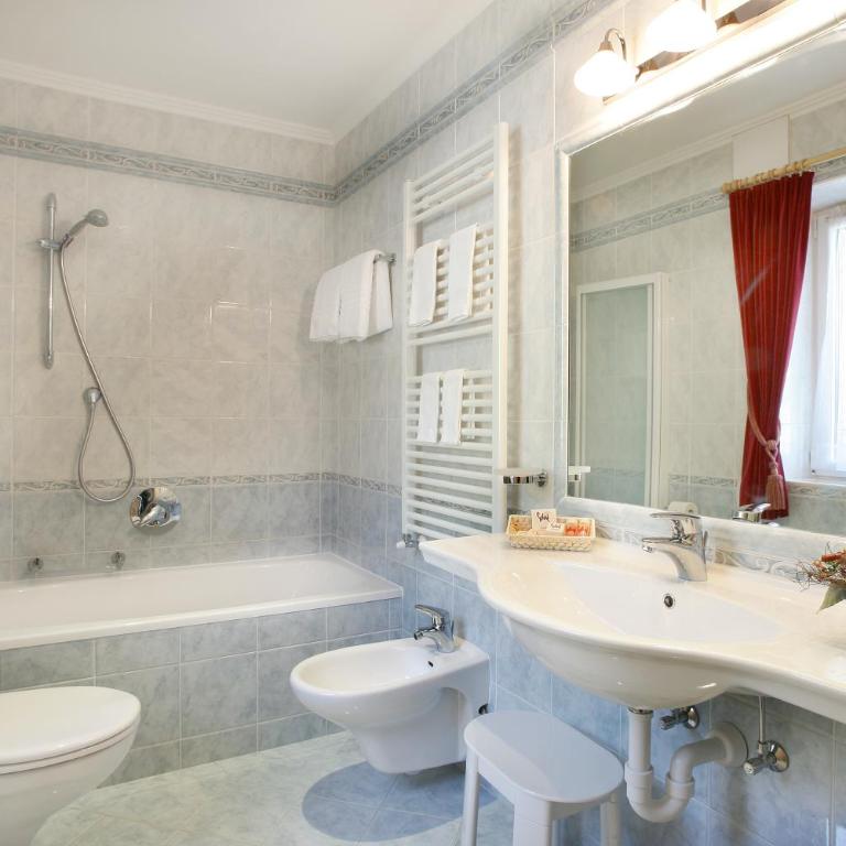 Garni B&B Schenk - Appartamento con 2 Camere da Letto e Balcone - 1