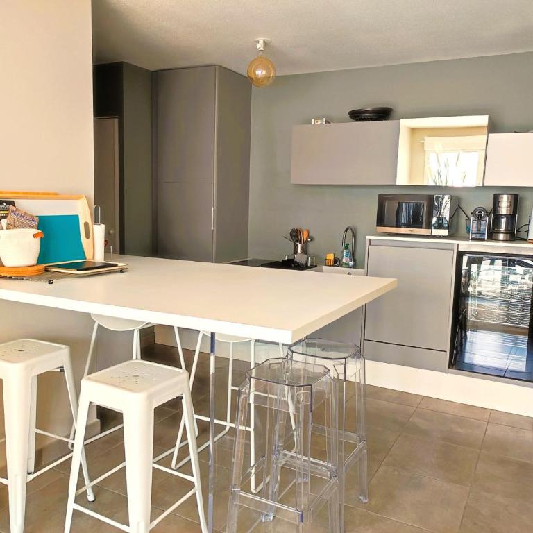 Superbe Appartement 6 Pers. à Argelès: Terrasse, WIFI, Parking, Proche Plage - FR-1-776-25 - Appartement - 3