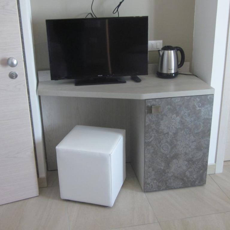 Hotel Globus - Junior Suite con Vista Mare - 4
