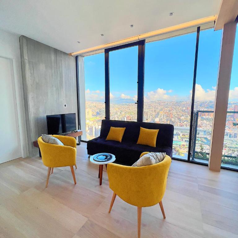 Edificio IQON, Piso 28, La Mejor vista de Quito - Apartamento de 2 dormitorios - 2
