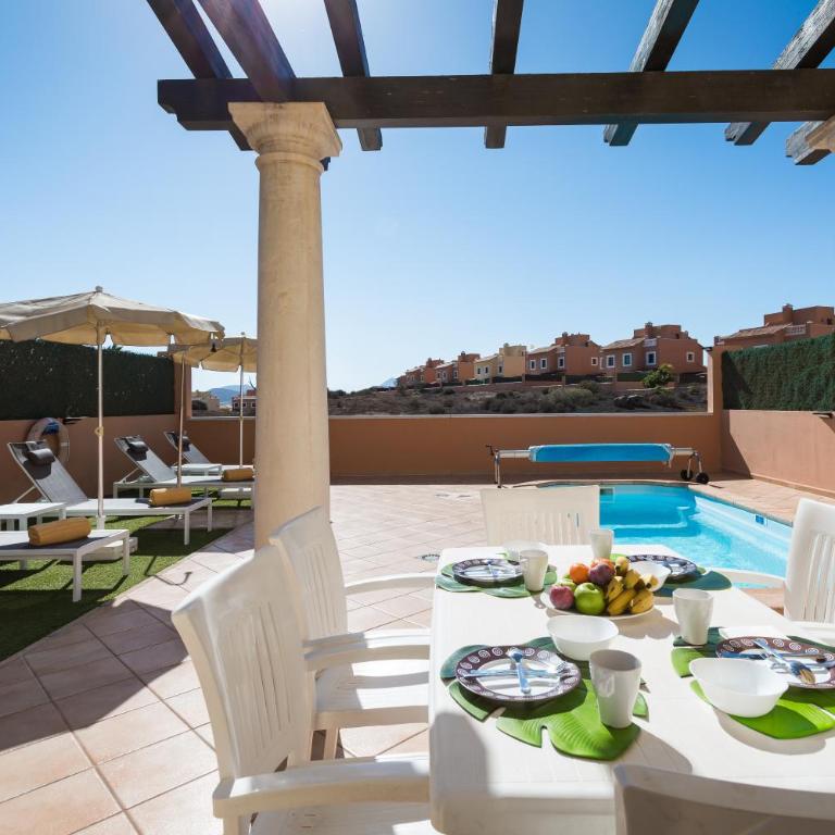 Home2Book Private Pool & Terrace, Aloha Sun Villa - Three-Bedroom Villa - 2