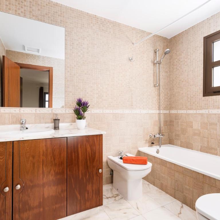 Home2Book Private Pool & Terrace, Aloha Sun Villa - Three-Bedroom Villa - 12