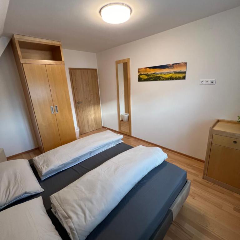Sonnenschein Appartement- und Ferienhaus mit Stadel und Terrasse - Haus mit 4 Schlafzimmern - 31