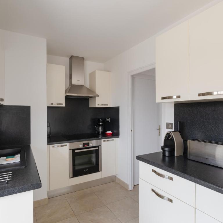 Le Ballast - Appt à Dinard avec balcons et garage - One-Bedroom Apartment - 5