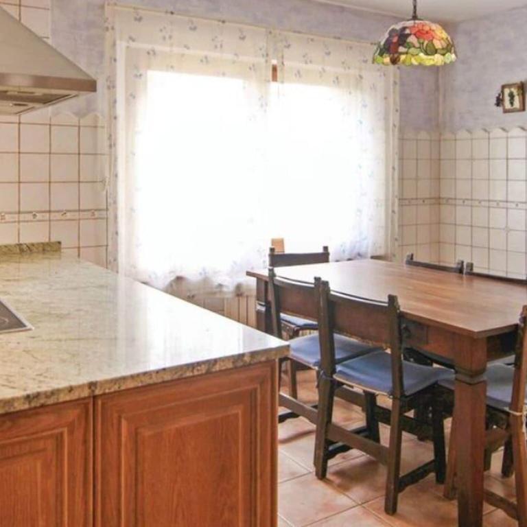 Pretty Villa with Sun Loungers - Villa de 4 dormitorios - 15