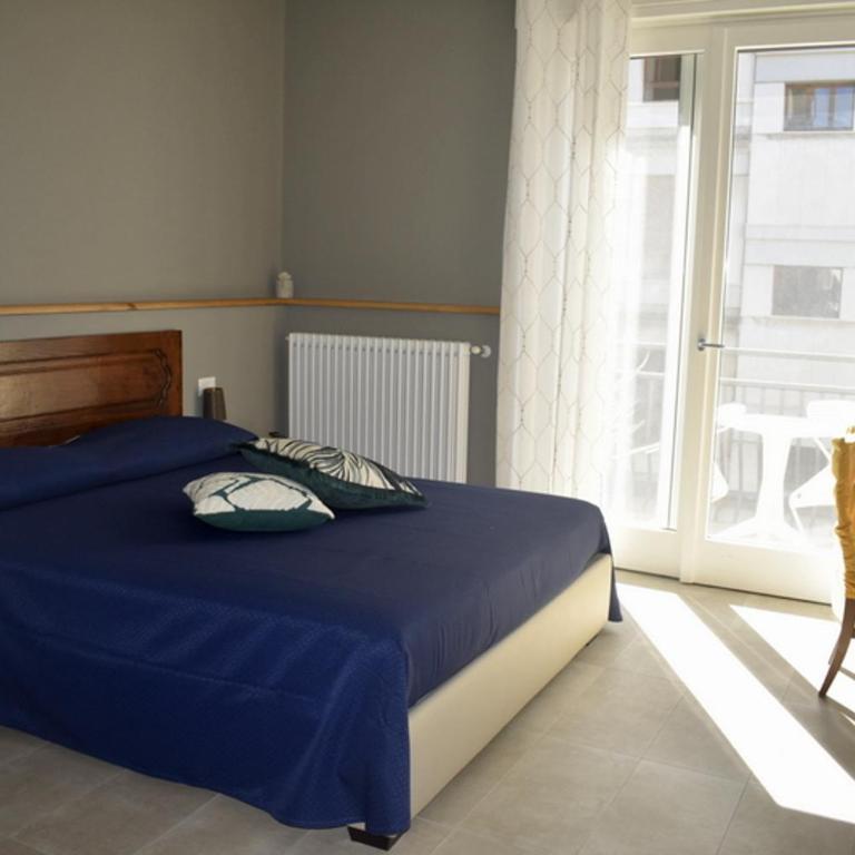 Il Trovatore Rooms - Camera Matrimoniale con Bagno Privato - 11
