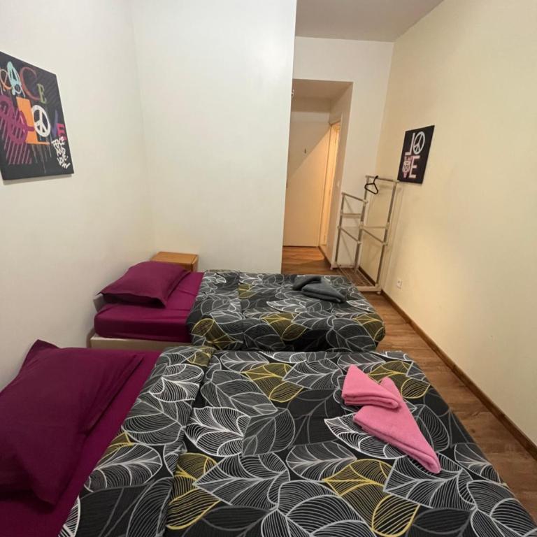 Hôtel Lyonnais - Chambre Lits Jumeaux - 4