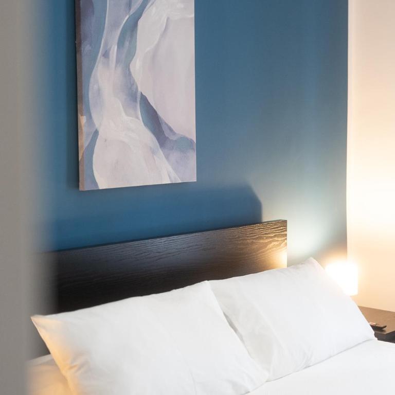 Fourooms Bari - Principe Amedeo - Deluxe Double Room with Balcony - 2